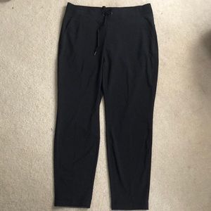Athleta black pants size 10